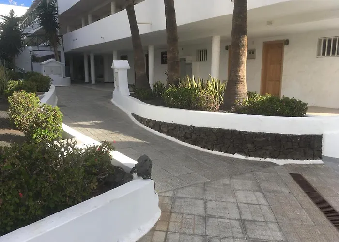 Budda House Puerto Del Carmen. * Tias