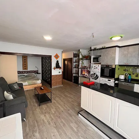 Budda House Puerto Del Carmen. * Tías