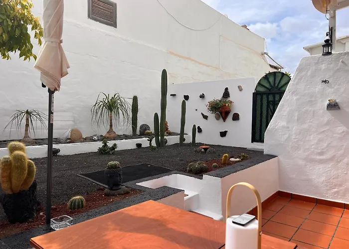 Budda House Puerto Del Carmen. Διαμέρισμα *